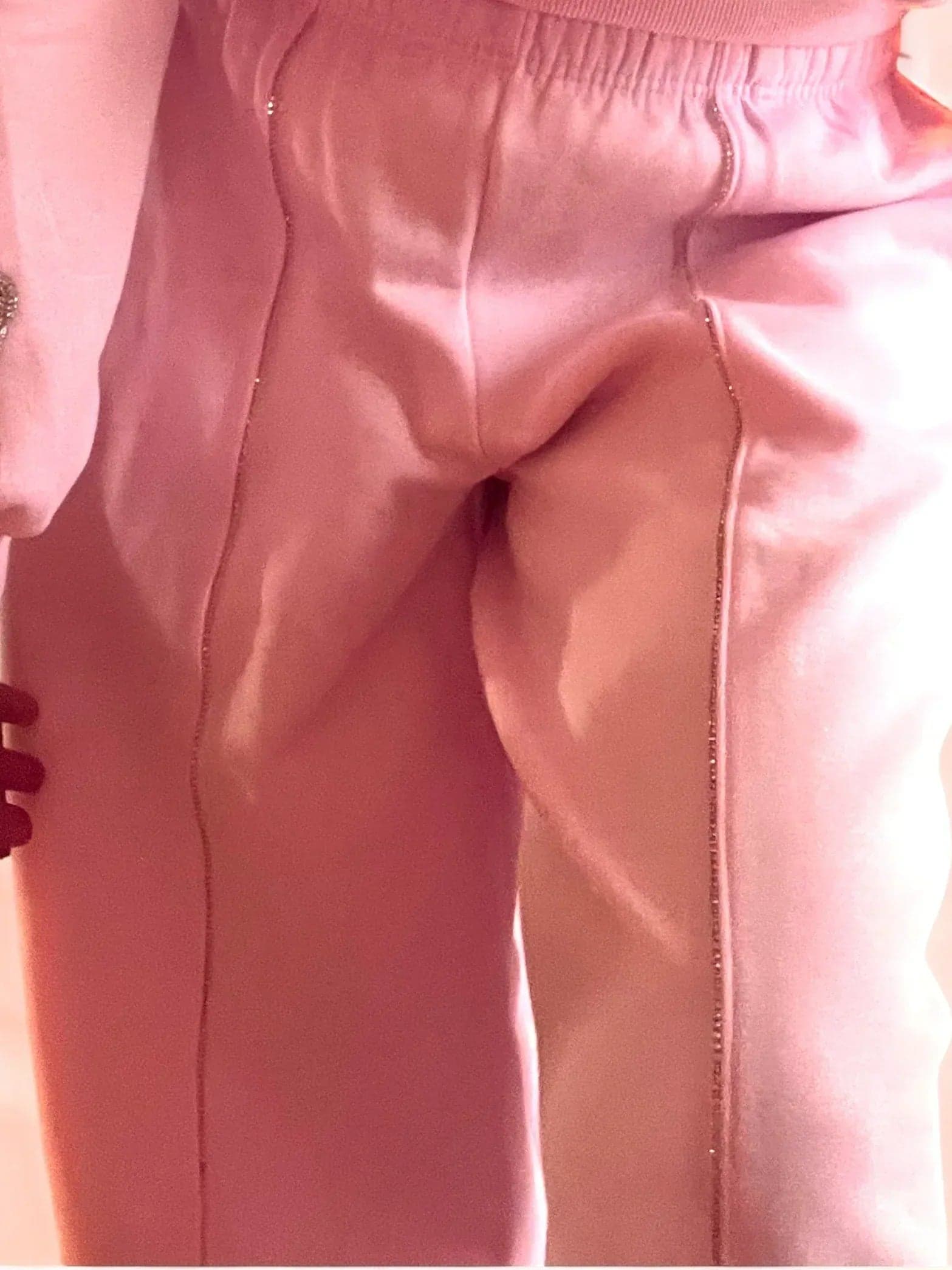 Tuta Nuvola Rosa - Felpa Crop e Pantaloni con Strass e Uncinetto